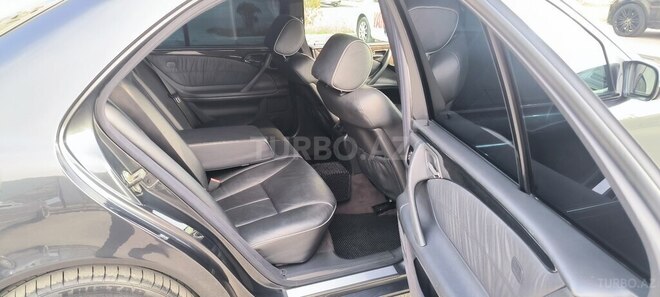 Mercedes E 200 2002, 220,000 km - 2.0 l - Bakı