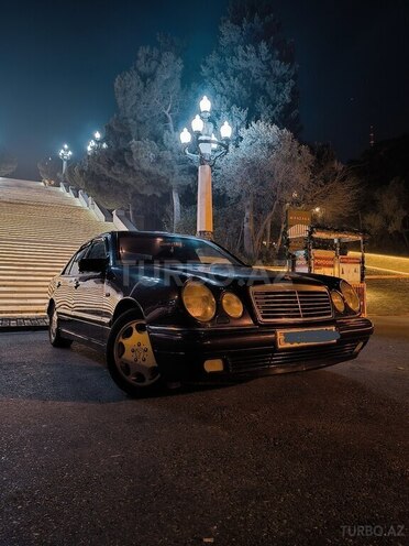 Mercedes E 230 1997, 494,000 km - 2.3 l - Bakı