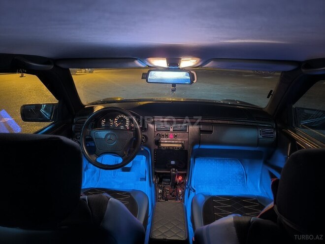 Mercedes E 230 1997, 494,000 km - 2.3 l - Bakı
