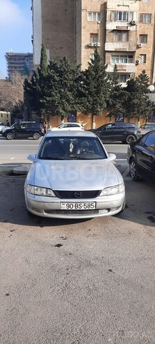 Opel Vectra 1997, 245,000 km - 2.5 l - Bakı