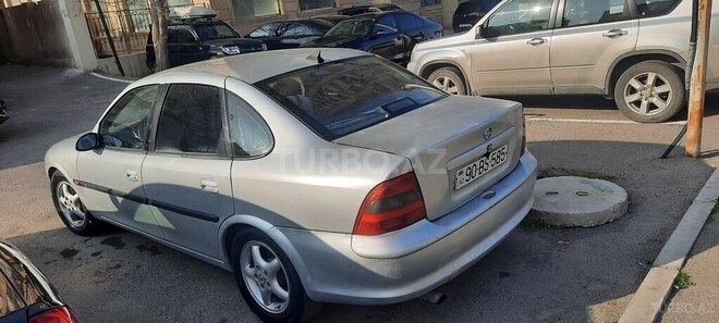 Opel Vectra 1997, 245,000 km - 2.5 l - Bakı
