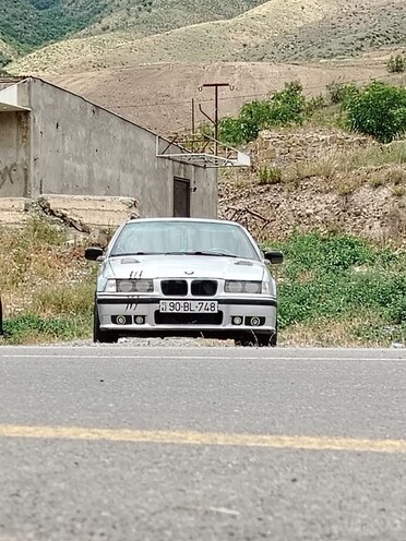 BMW 318 1997, 256,787 km - 1.8 l - Bərdə