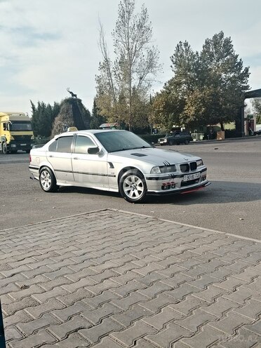 BMW 318 1997, 256,787 km - 1.8 l - Bərdə