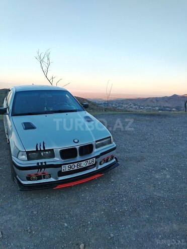 BMW 318 1997, 256,787 km - 1.8 l - Bərdə