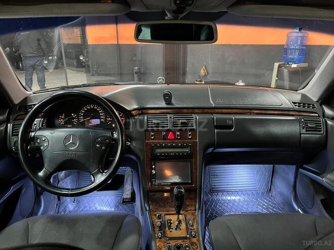 Mercedes E 240 2000, 349,000 km - 2.4 l - Sumqayıt