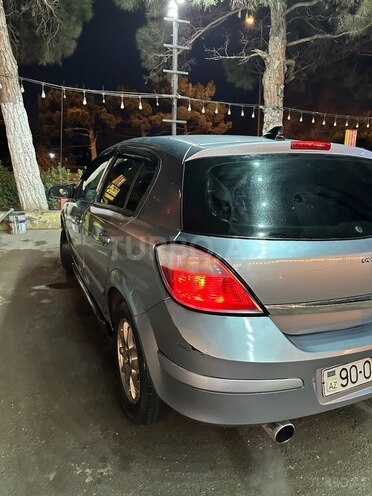 Opel Astra 2004, 234,000 km - 1.4 l - Bakı