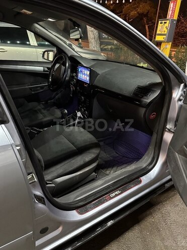 Opel Astra 2004, 234,000 km - 1.4 l - Bakı