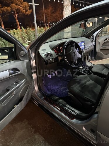 Opel Astra 2004, 234,000 km - 1.4 l - Bakı