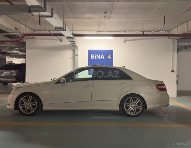 Mercedes E 350 2009, 191,000 km - 3.5 л - Bakı