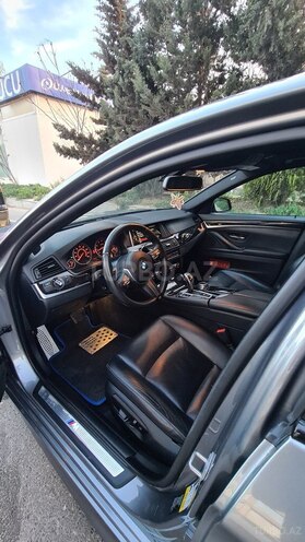 BMW 528-8