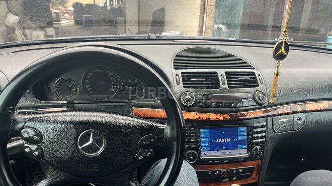 Mercedes E 220 d 2002, 394,000 km - 2.2 l - Bakı