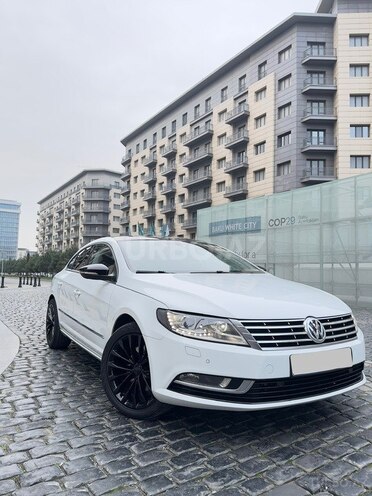 Volkswagen Passat CC-4