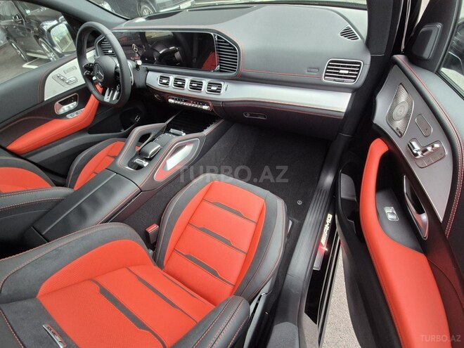 Mercedes GLE 53 AMG-12