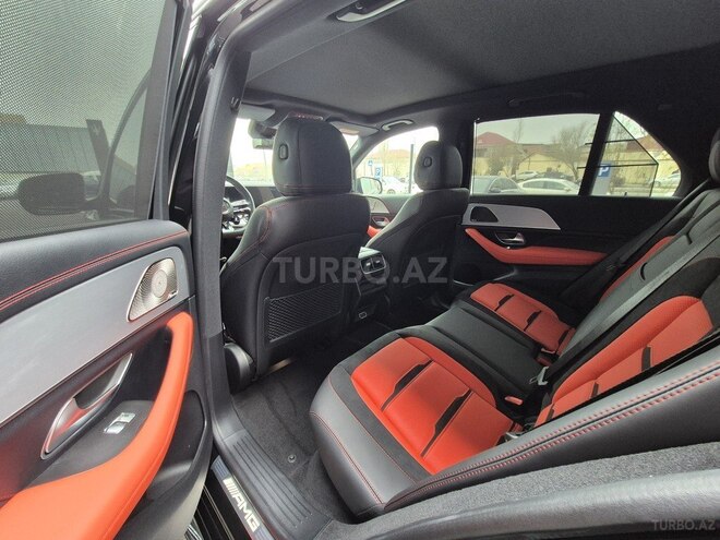 Mercedes GLE 53 AMG-11