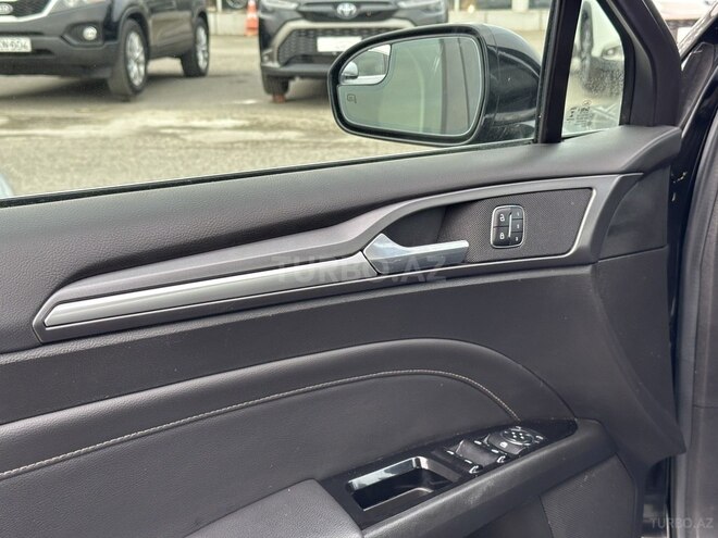 Ford Fusion (North America) 2016, 151,000 km - 2.0 l - Bakı