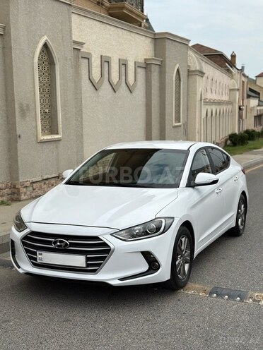 Hyundai Avante 2016, 235,157 km - 1.6 л - Bakı