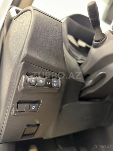 Toyota Corolla Cross 2024, 0 km - 2.0 l - Bakı
