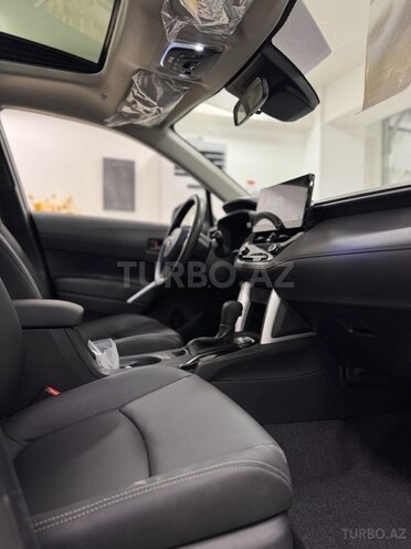 Toyota Corolla Cross 2024, 0 km - 2.0 l - Bakı