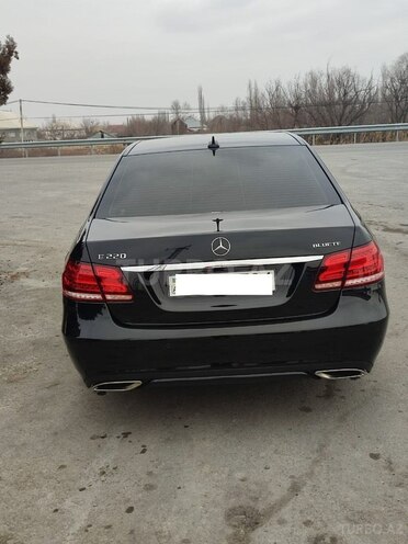 Mercedes E 220 d 2015, 185,000 km - 2.2 л - Ucar