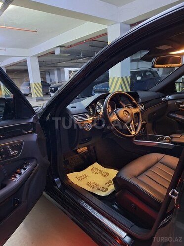Mercedes E 220 d 2015, 185,000 km - 2.2 л - Ucar