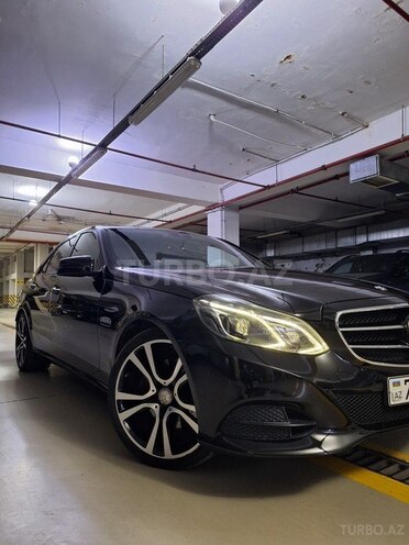 Mercedes E 220 d 2015, 185,000 km - 2.2 л - Ucar