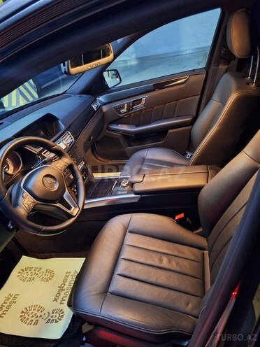 Mercedes E 220 d 2015, 185,000 km - 2.2 л - Ucar