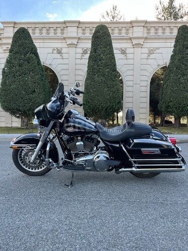 Harley-Davidson Touring Electra Glide-5