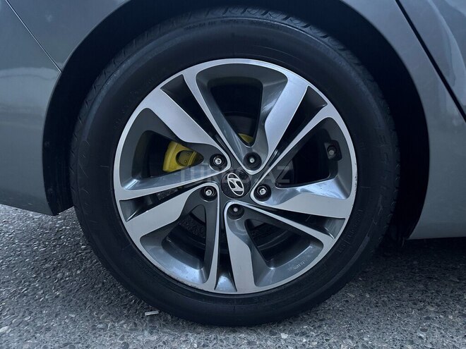 Hyundai Elantra 2015, 78,698 km - 1.8 л - Bakı