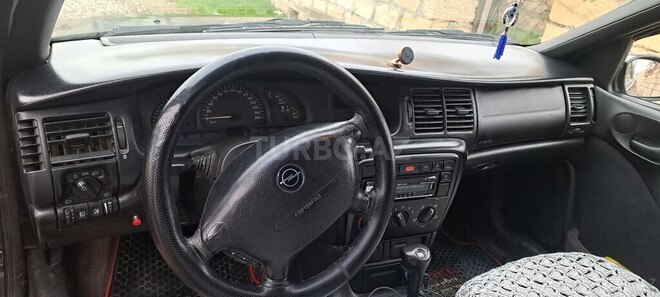 Opel Vectra 1996, 447,000 km - 2.0 l - Sumqayıt