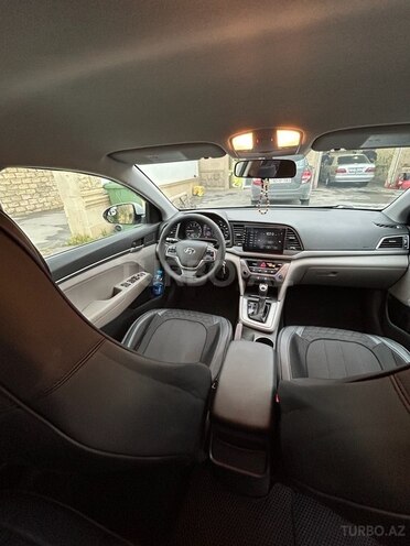 Hyundai Elantra 2015, 144,841 km - 2.0 l - Bakı