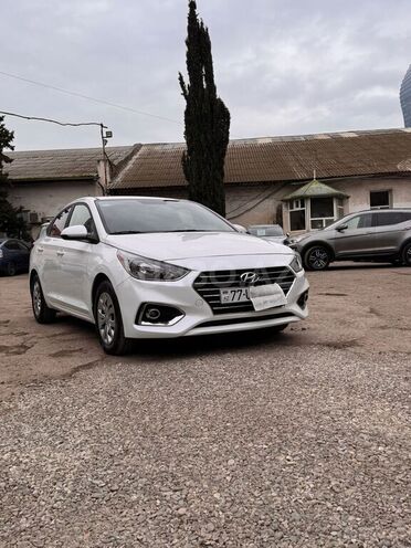 Hyundai Accent 2022, 80,000 km - 1.6 л - Bakı