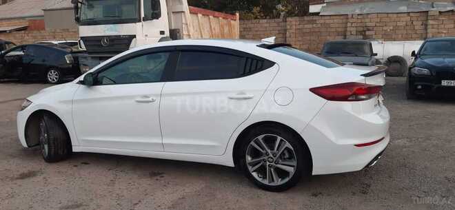 Hyundai Elantra 2017, 134,500 km - 2.0 л - Bakı