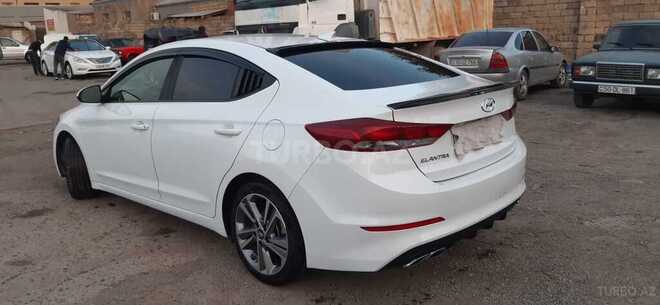 Hyundai Elantra 2017, 134,500 km - 2.0 л - Bakı