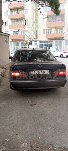 Mercedes E 230 1996, 528,113 km - 2.3 l - Bakı