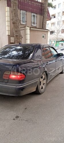 Mercedes E 230 1996, 528,113 km - 2.3 l - Bakı