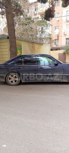 Mercedes E 230 1996, 528,113 km - 2.3 l - Bakı