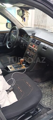 Mercedes E 230 1996, 528,113 km - 2.3 l - Bakı