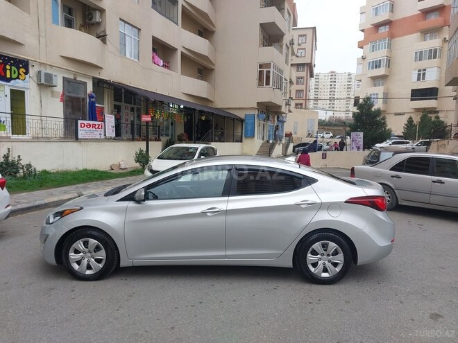 Hyundai Elantra 2015, 99,204 km - 1.8 л - Bakı