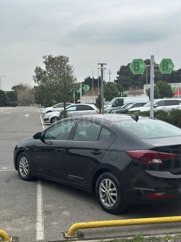 Hyundai Elantra 2019, 71,000 km - 1.4 л - Bakı