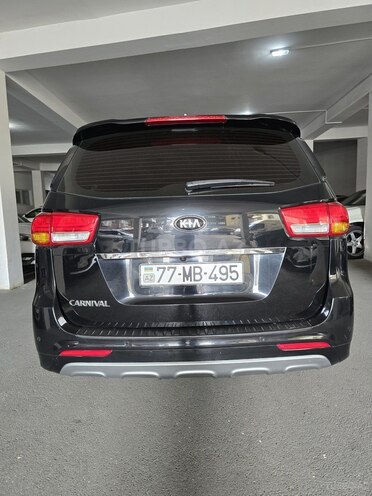 Kia Carnival 2016, 100,000 km - 2.2 l - Bakı