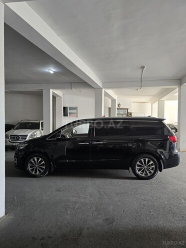 Kia Carnival 2016, 100,000 km - 2.2 l - Bakı