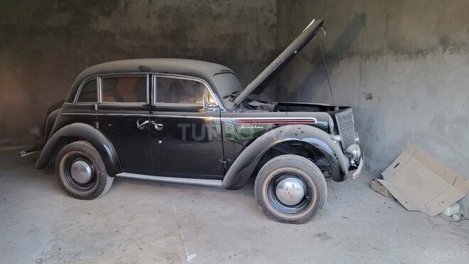 Moskvich 401-5