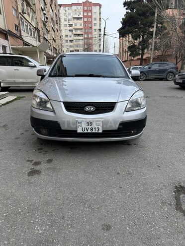 Kia Rio 2007, 380,200 km - 1.4 л - 