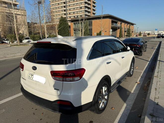 Kia Sorento-2