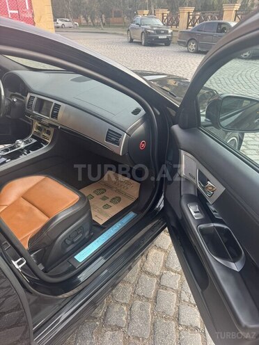 Jaguar XF 2014, 165,000 km - 3.0 l - Bakı