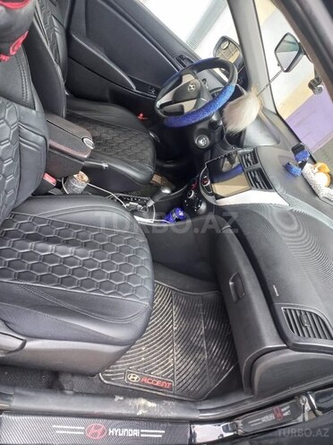 Hyundai Accent 2011, 328,000 km - 1.4 l - Masallı