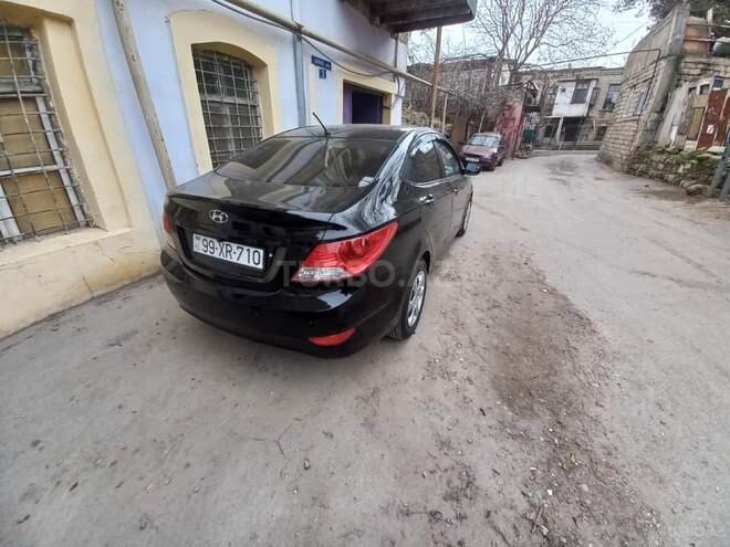 Hyundai Accent 2011, 328,000 km - 1.4 l - Masallı