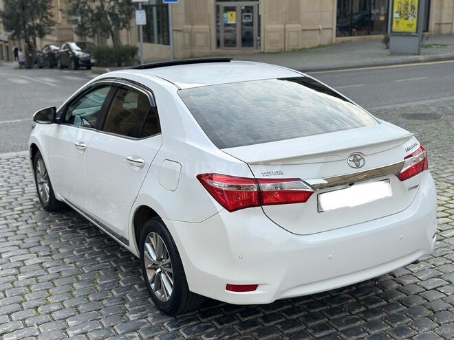Toyota Corolla 2015, 143,217 km - 2.0 l - Bakı