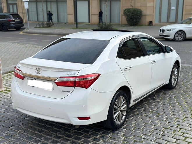Toyota Corolla 2015, 143,217 km - 2.0 l - Bakı