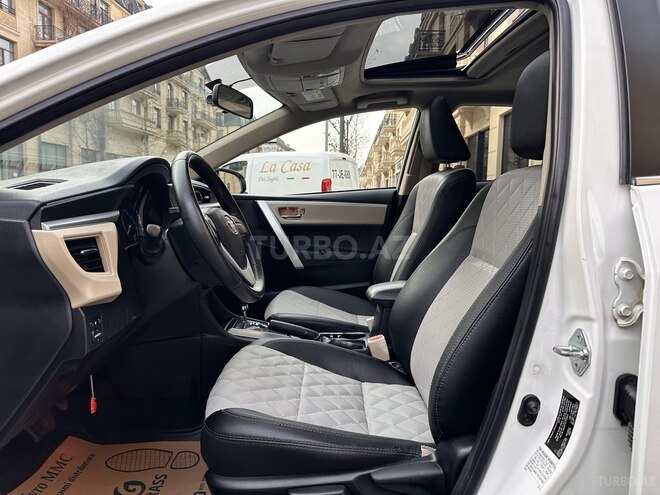 Toyota Corolla 2015, 143,217 km - 2.0 l - Bakı